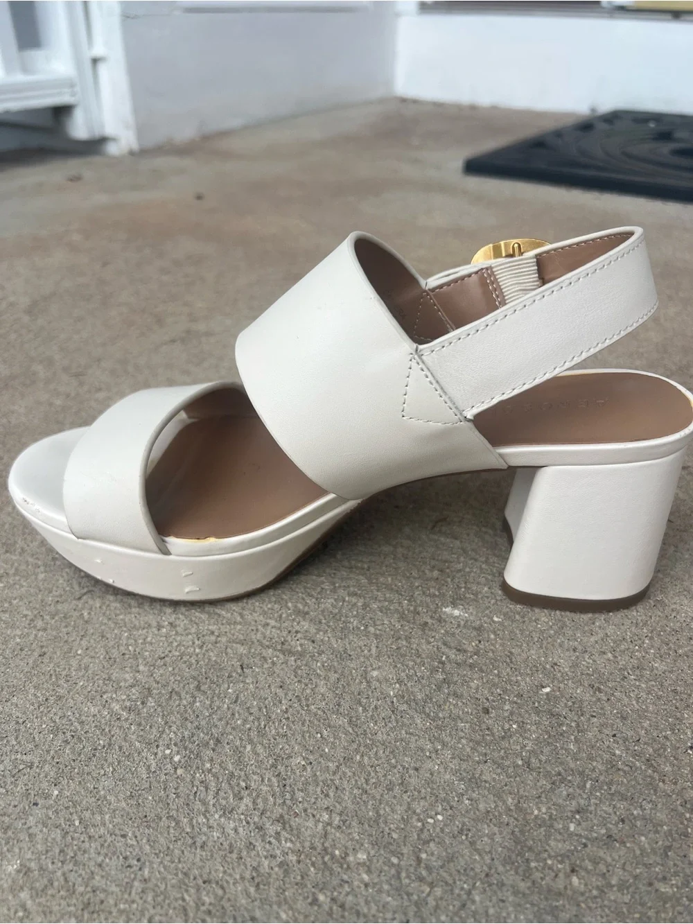 AEROSOLES Cream Platform Block Heel Sandals